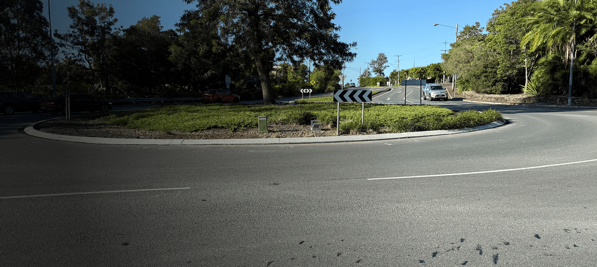 Sunny day at a roundabout